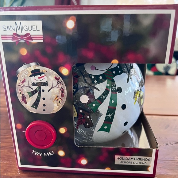 NIB Mini-Orb Hand-painted Snowman with Crackled Glass Finish Ornament - Picture 2 of 10